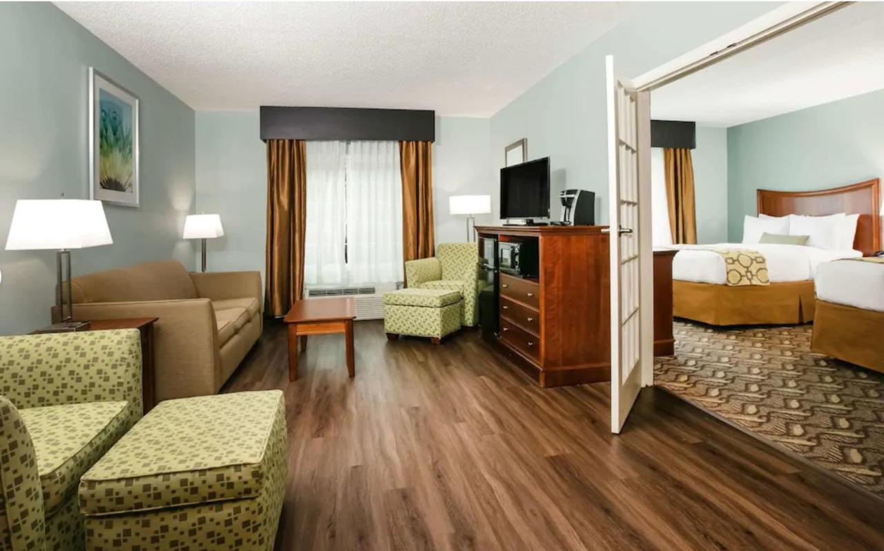 Baymont Inn & Suites Браселтон Экстерьер фото
