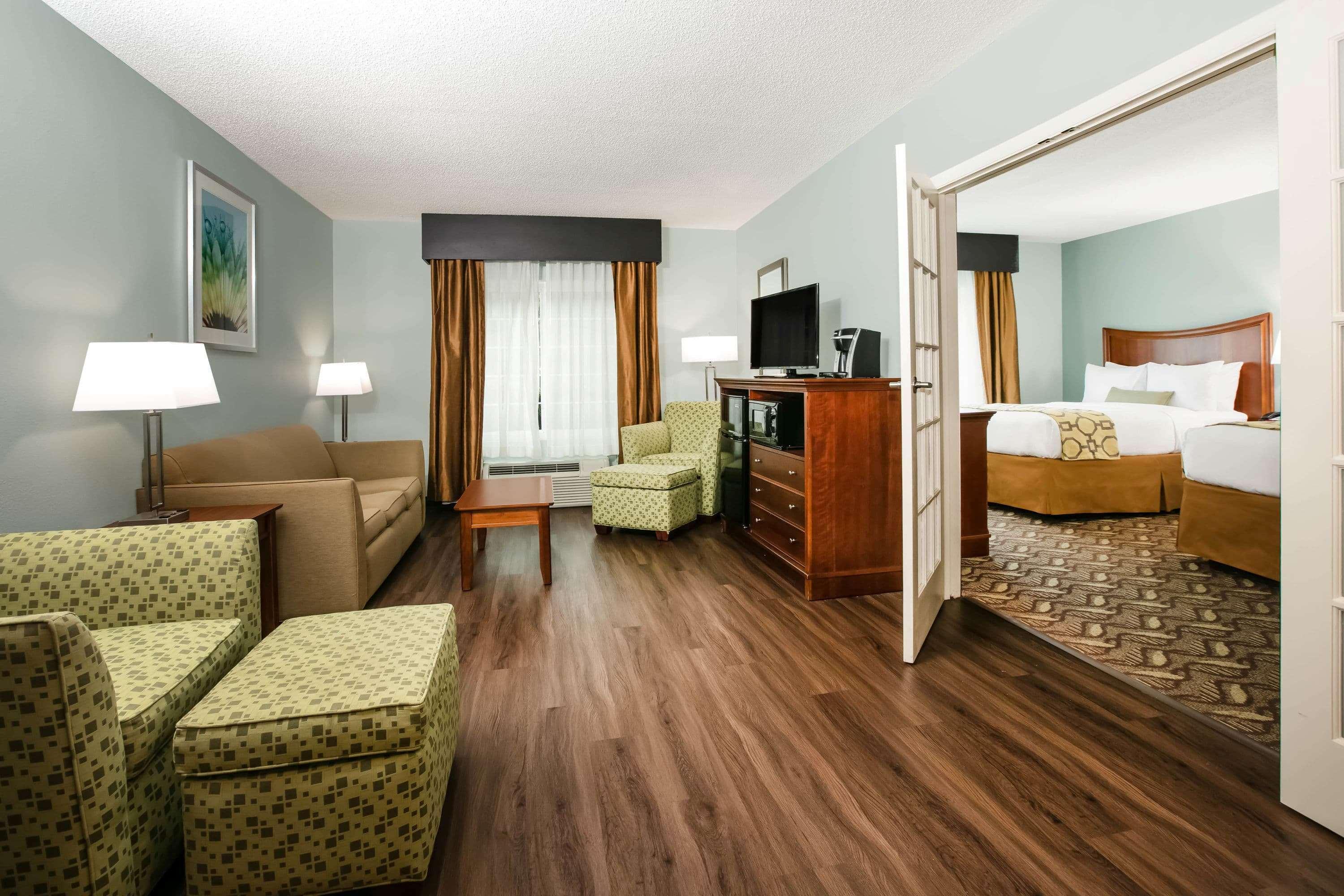Baymont Inn & Suites Браселтон Экстерьер фото