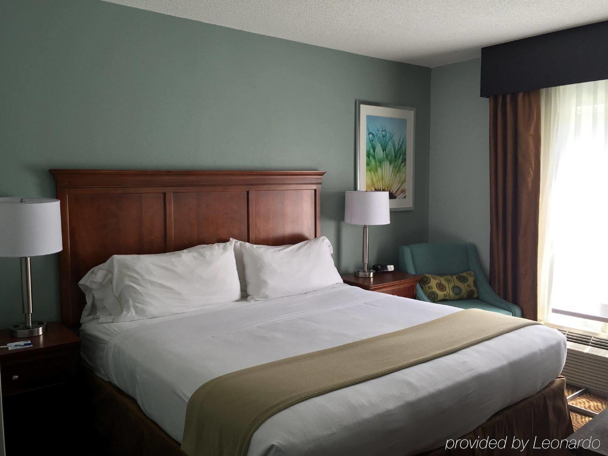 Baymont Inn & Suites Браселтон Экстерьер фото