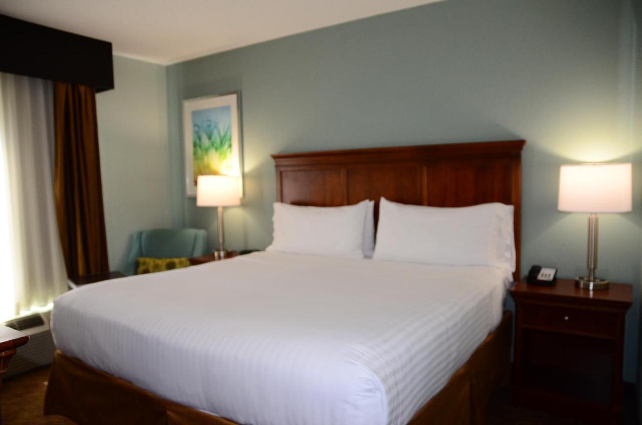 Baymont Inn & Suites Браселтон Экстерьер фото